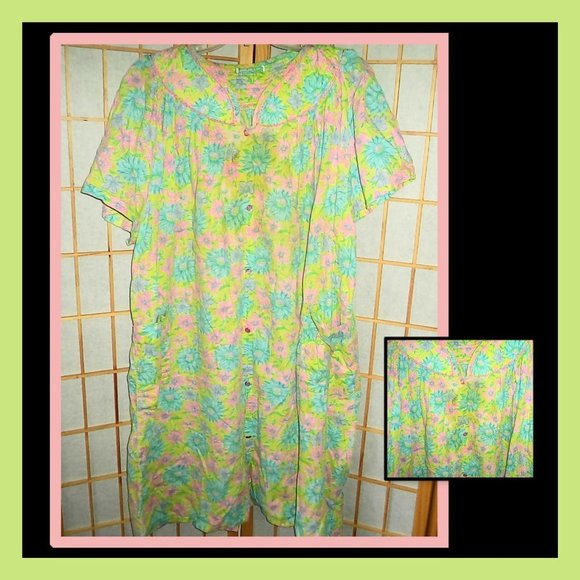 VINTAGE NIGHTGOWN HOUSE COAT GRANNY DRESS PEAR SNAPS FLORAL-WOMENS PLUS SIZE - Picture 1 of 4